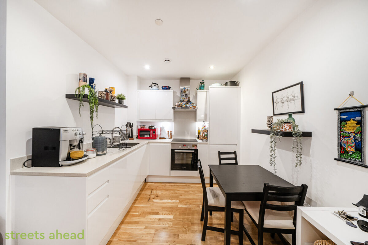 scrsah scr210647 l img 01