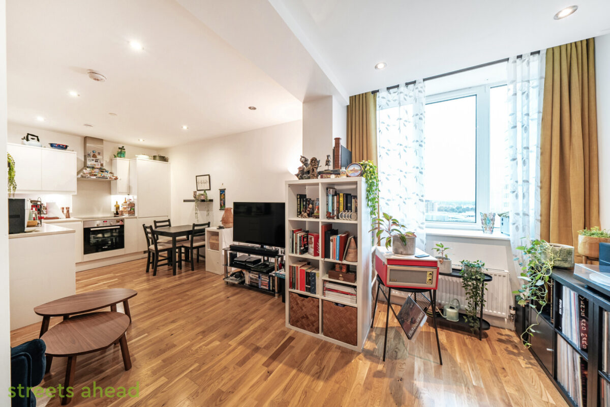 scrsah scr210647 l img 03