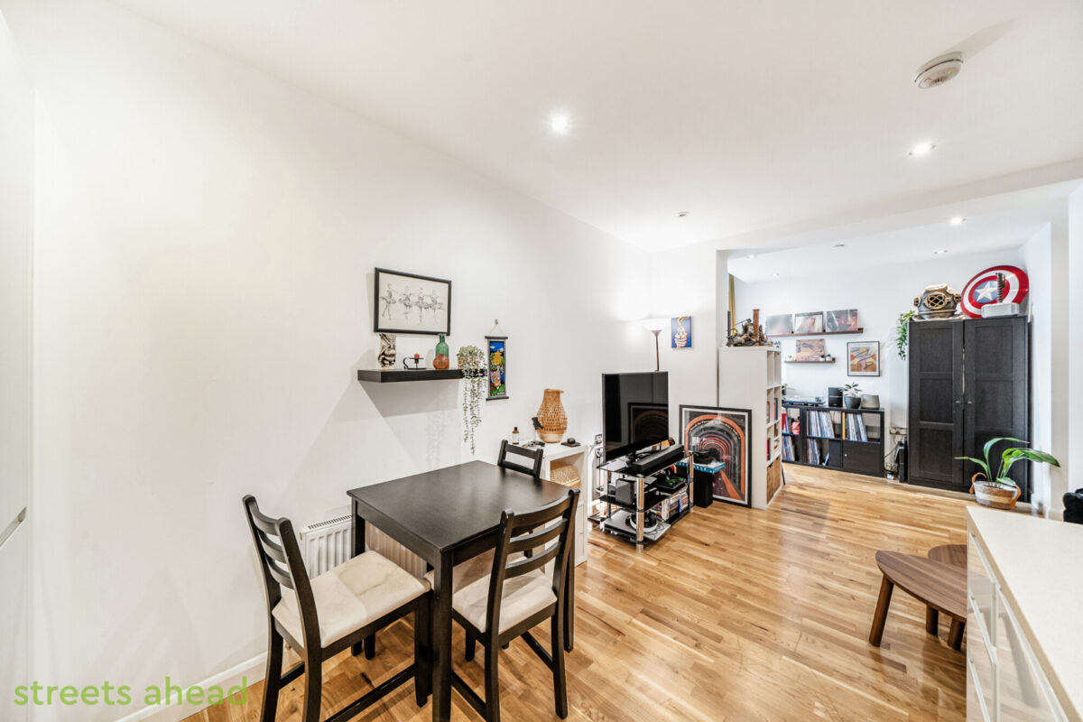 scrsah scr210647 l img 04