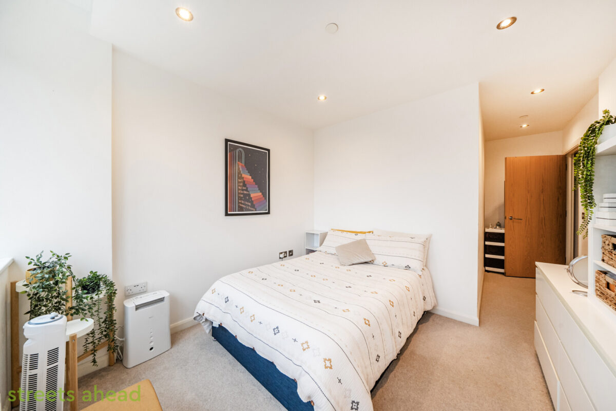 scrsah scr210647 l img 07