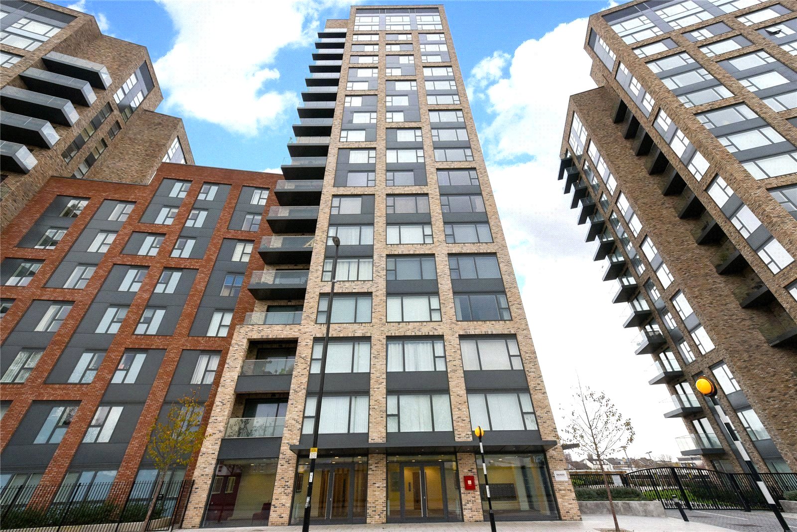 scrsah scr220551 l img 00