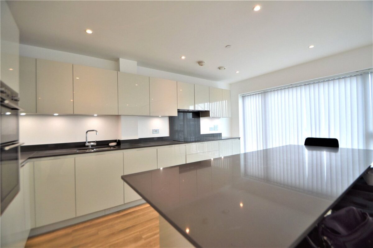 scrsah scr220551 l img 03