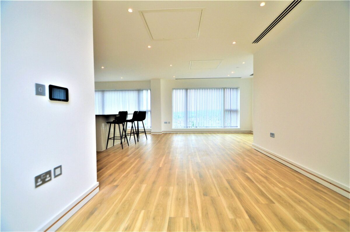 scrsah scr220551 l img 06