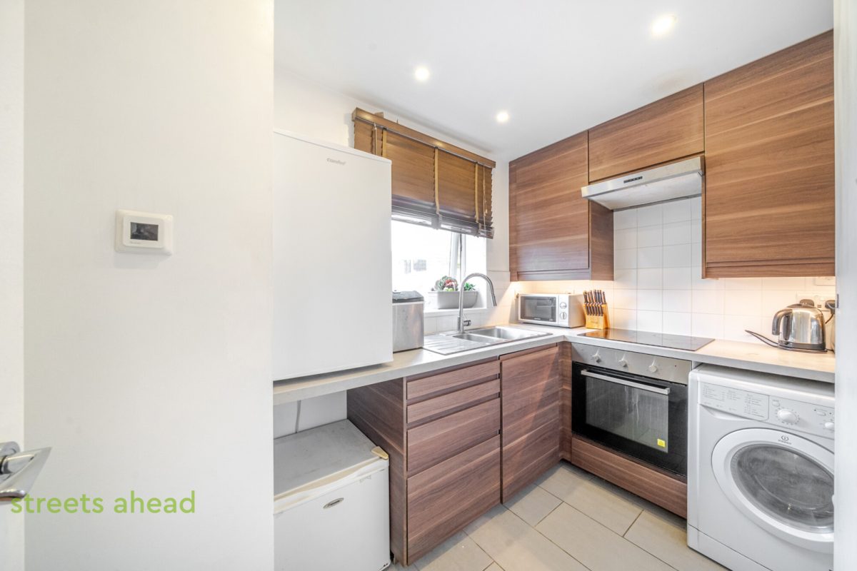 scrsah scr250317 img 01