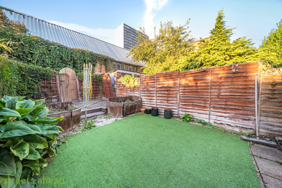 scrsah scr250322 img 03