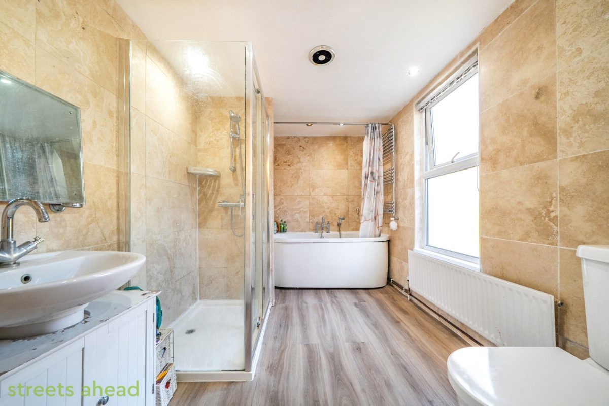 scrsah scr250322 img 10