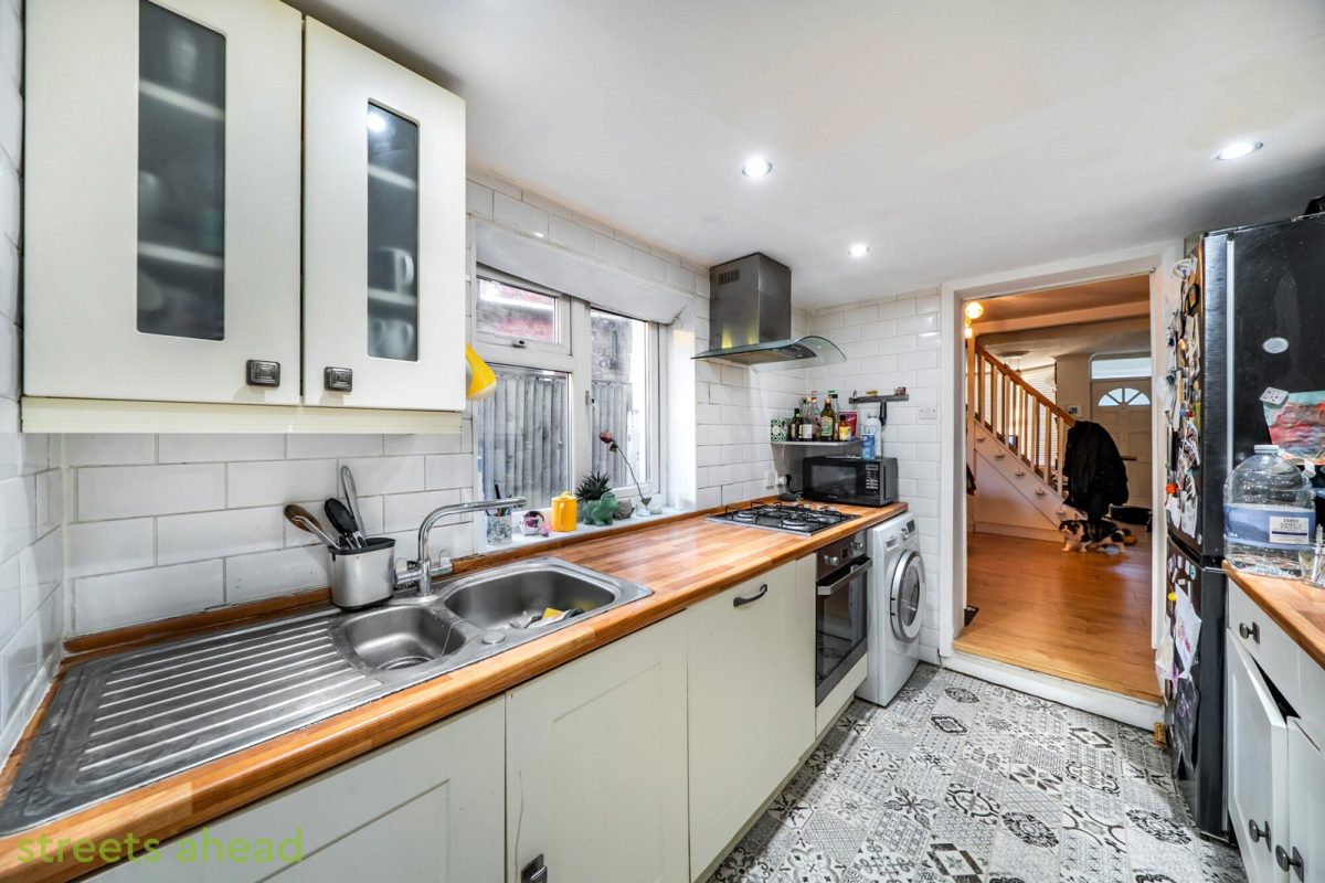 scrsah scr250322 img 12