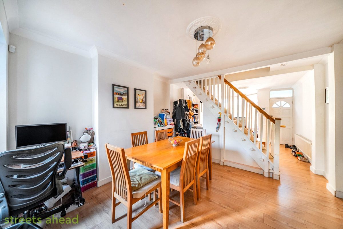 scrsah scr250322 img 16