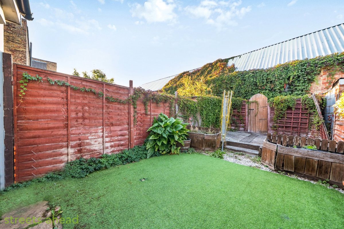 scrsah scr250322 img 17