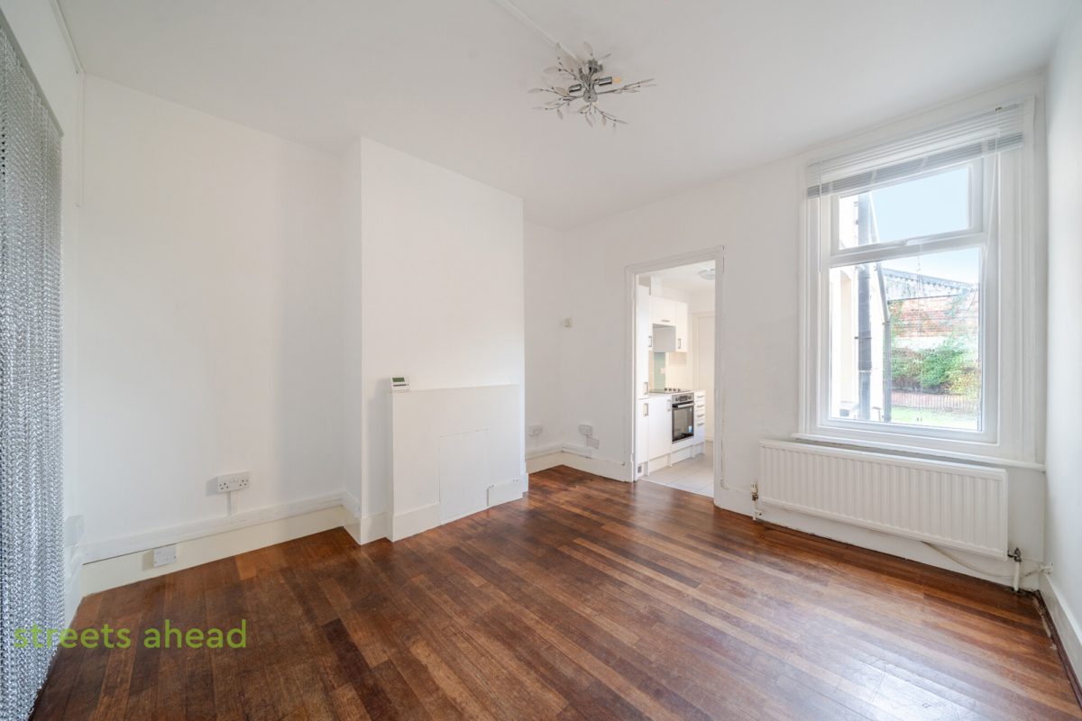 scrsah scr250413 img 10