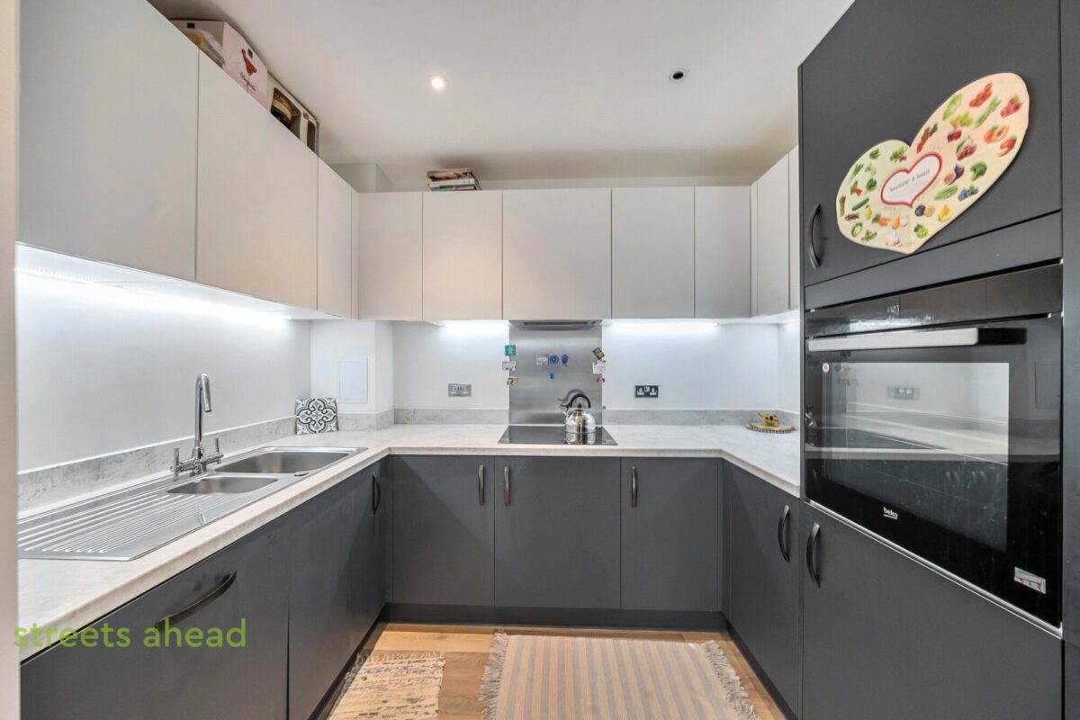 scrsah scr260149 img 06