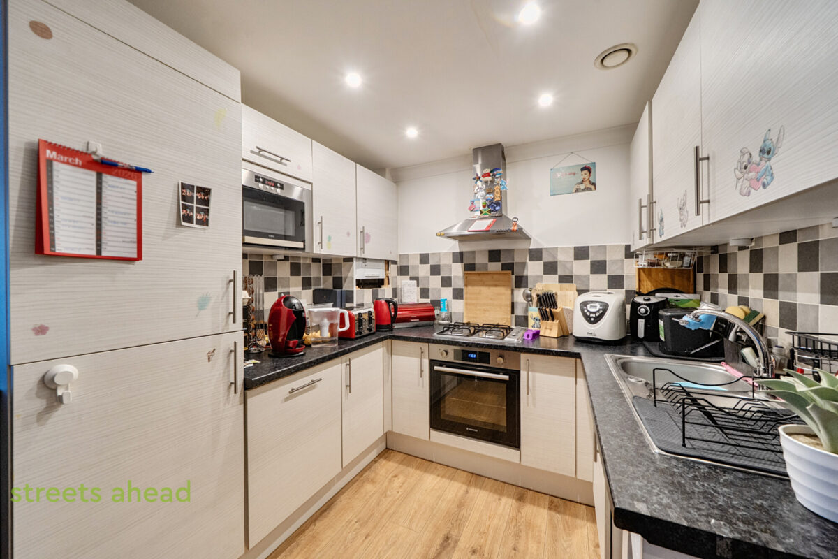 scrsah scr260219 img 08