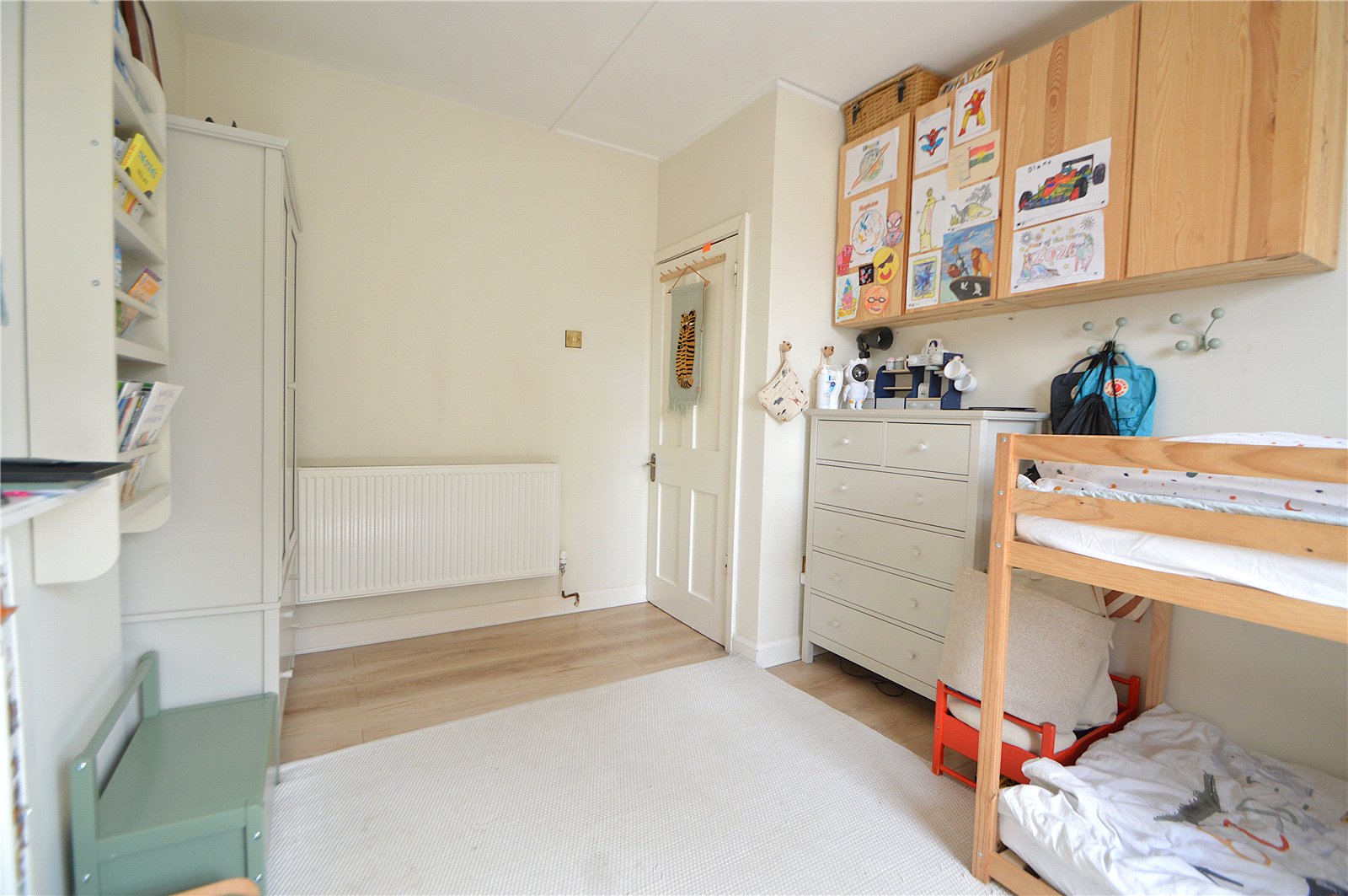 scrsah scr260309 l img 08