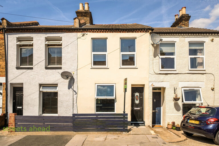 Borough Hill, Croydon, Surrey, photo 1