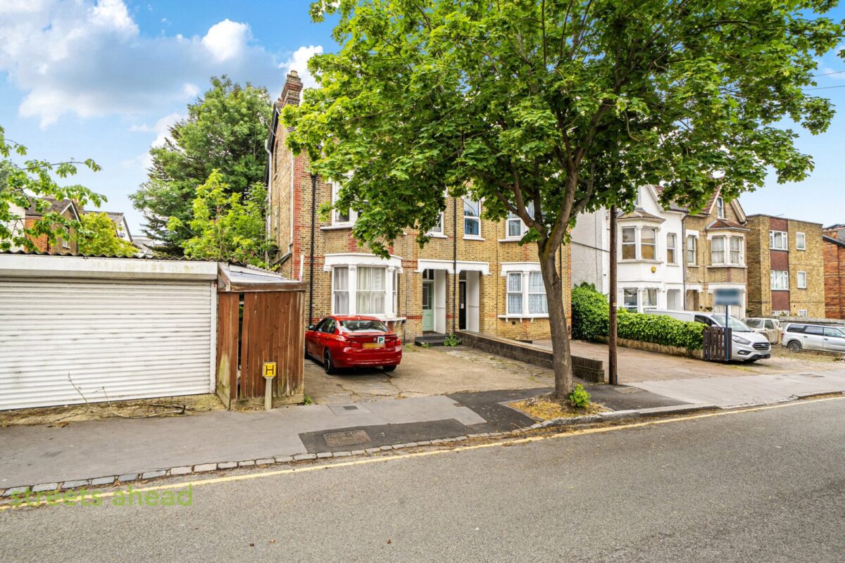 scrsah_scr260504_l_img_14.jpg Woodstock Road, Croydon, CR0, photo 15