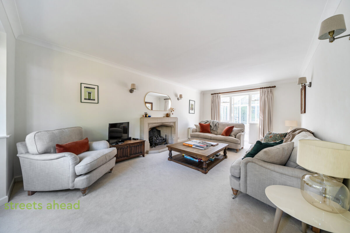 scrsah_scr260520_img_02.jpg Ballards Way, South Croydon, CR2, photo 3