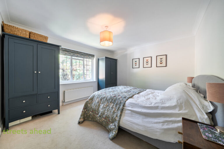 scrsah_scr260520_img_05.jpg Ballards Way, South Croydon, CR2, photo 6