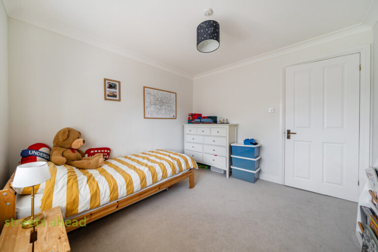 scrsah_scr260520_img_14.jpg Ballards Way, South Croydon, CR2, photo 15