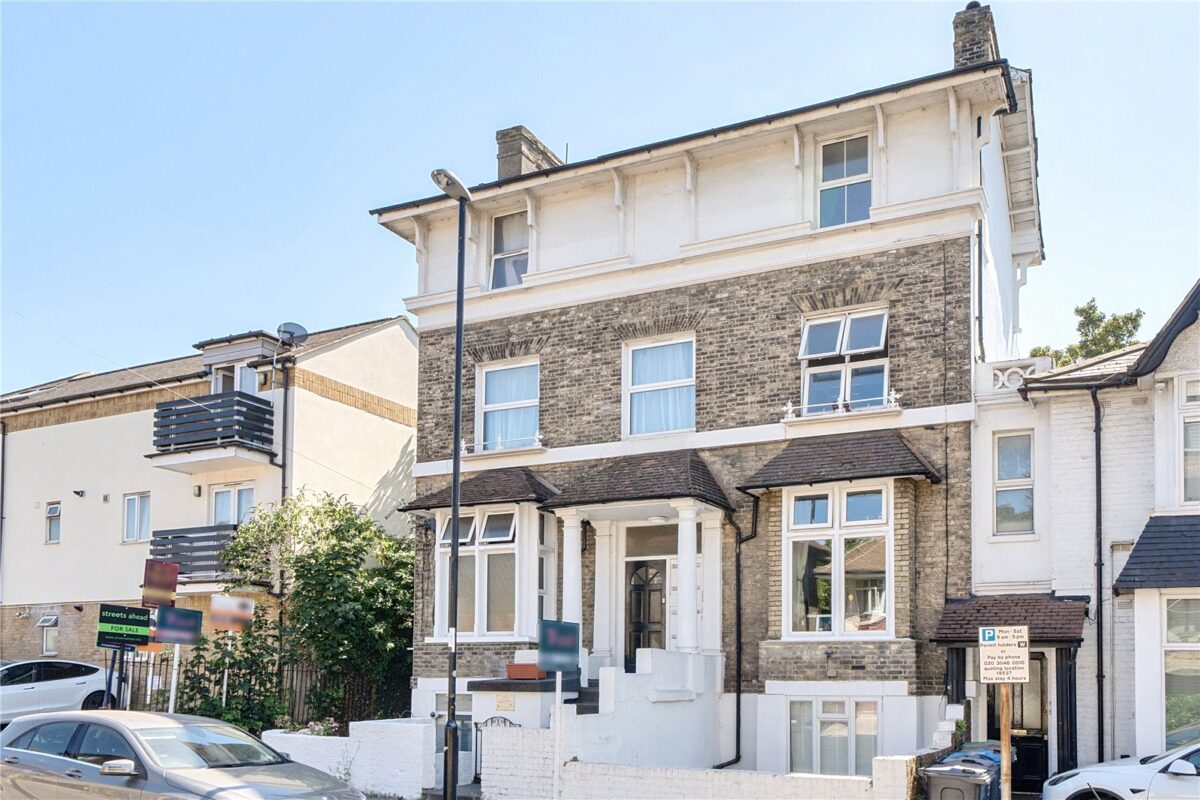 scrsah_scr260528_img_00.jpg Blunt Road, South Croydon, CR2, photo 1