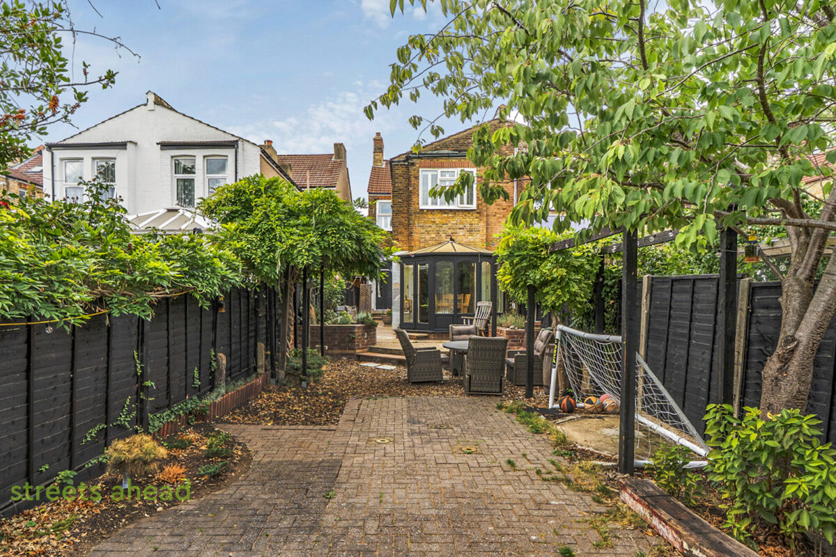 snwsah_add260360_img_13.jpg Burgoyne Road, London, SE25, photo 14
