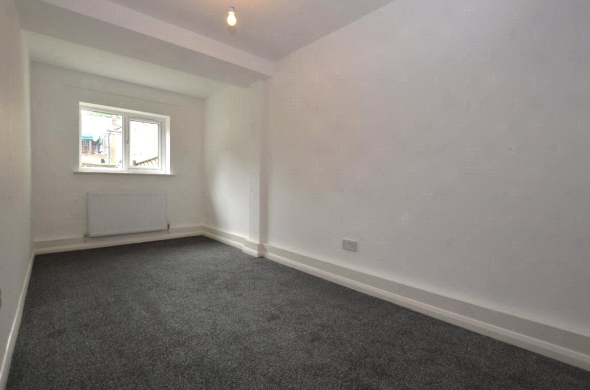 snwsah scr240041 l img 03