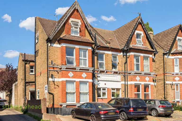 snwsah_snw260124_img_00.jpg Manor Road, Beckenham, photo 1