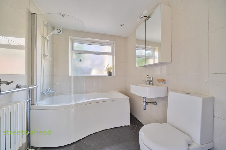 snwsah_snw260124_img_04.jpg Manor Road, Beckenham, BR3, photo 5