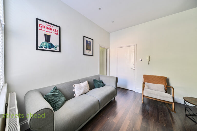 snwsah_snw260124_img_09.jpg Manor Road, Beckenham, BR3, photo 10
