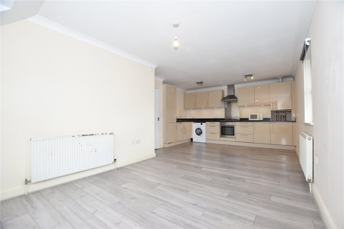 snwsah_snw260244_l_img_02.jpg Ravenscroft Road, Beckenham, BR3, photo 3