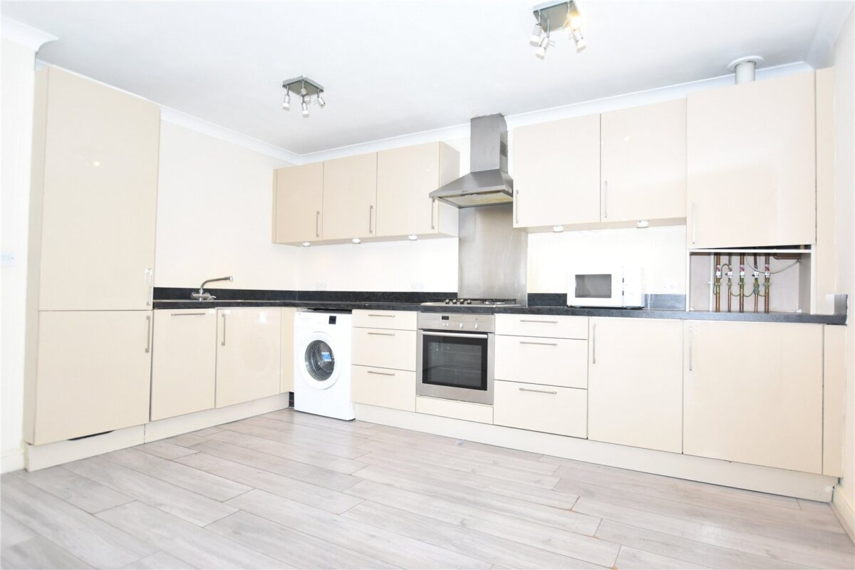 snwsah_snw260244_l_img_04.jpg Ravenscroft Road, Beckenham, BR3, photo 5