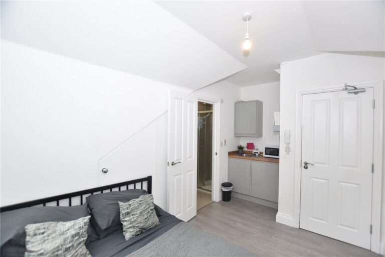 snwsah_snw260249_l_img_01.jpg Kings Road, London, SE25, photo 2
