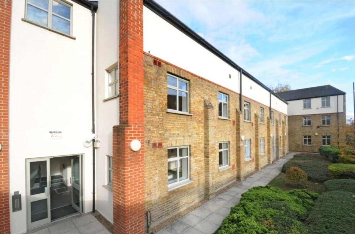 snwsah_snw260251_l_img_00.jpg Bell Green, London, SE26, photo 1
