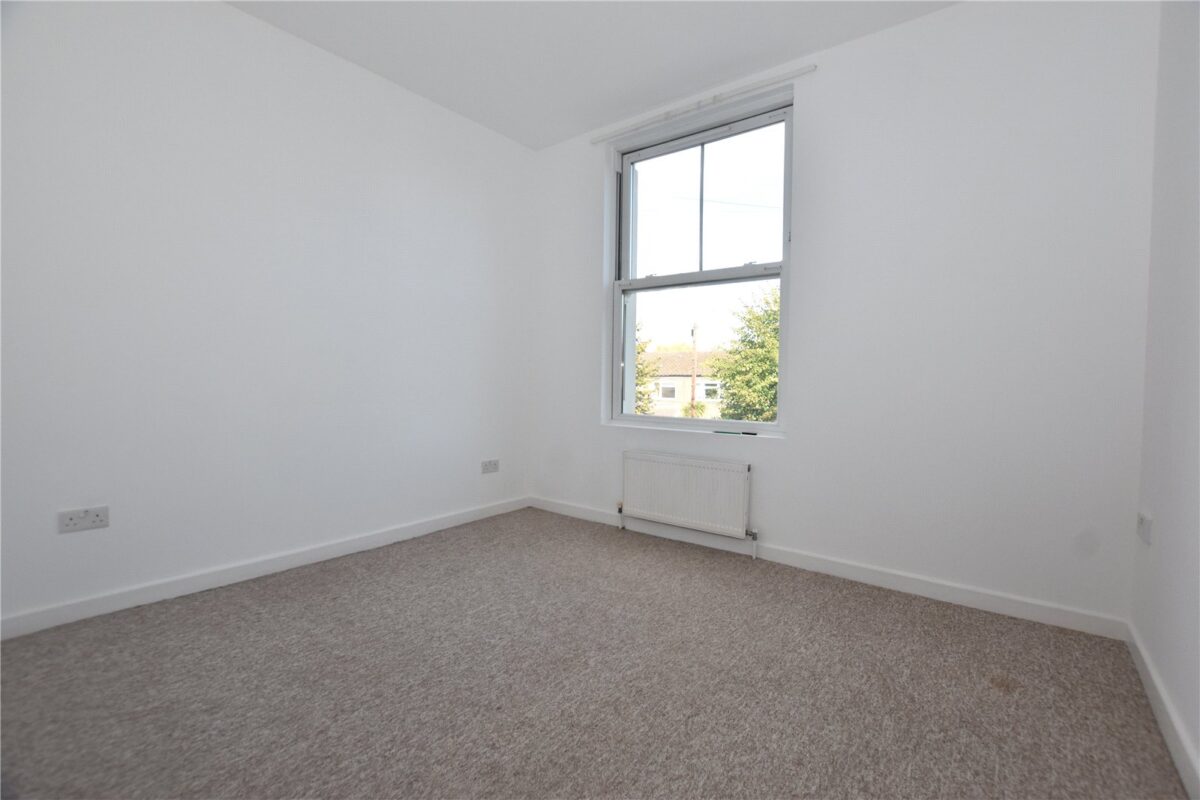 snwsah_snw260260_l_img_04.jpg Birchanger Road, London, SE25, photo 5