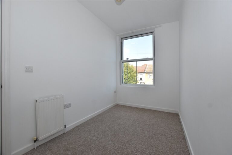 snwsah_snw260260_l_img_05.jpg Birchanger Road, London, SE25, photo 6