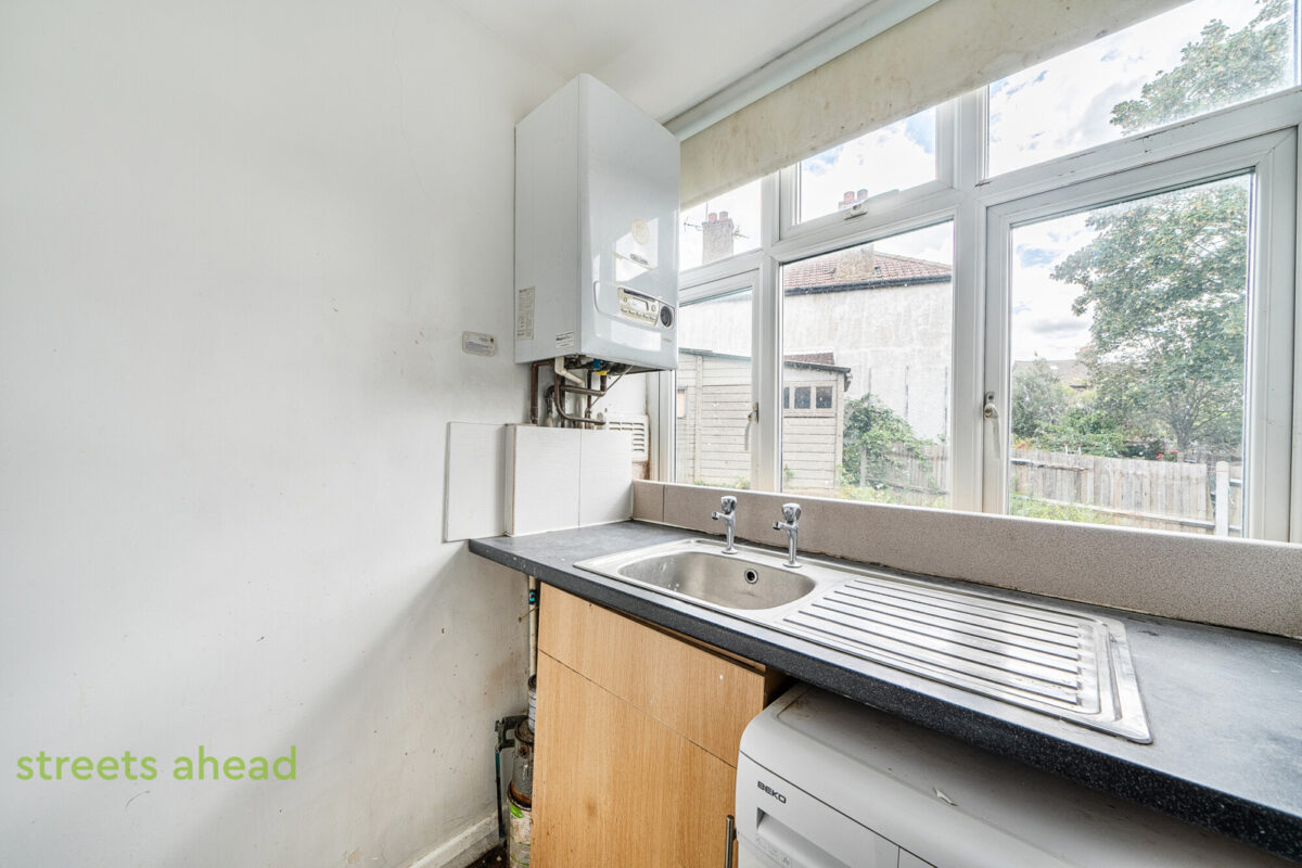 snwsah_tho230121_img_04.jpg Grange Road, Thornton Heath, CR7, photo 5