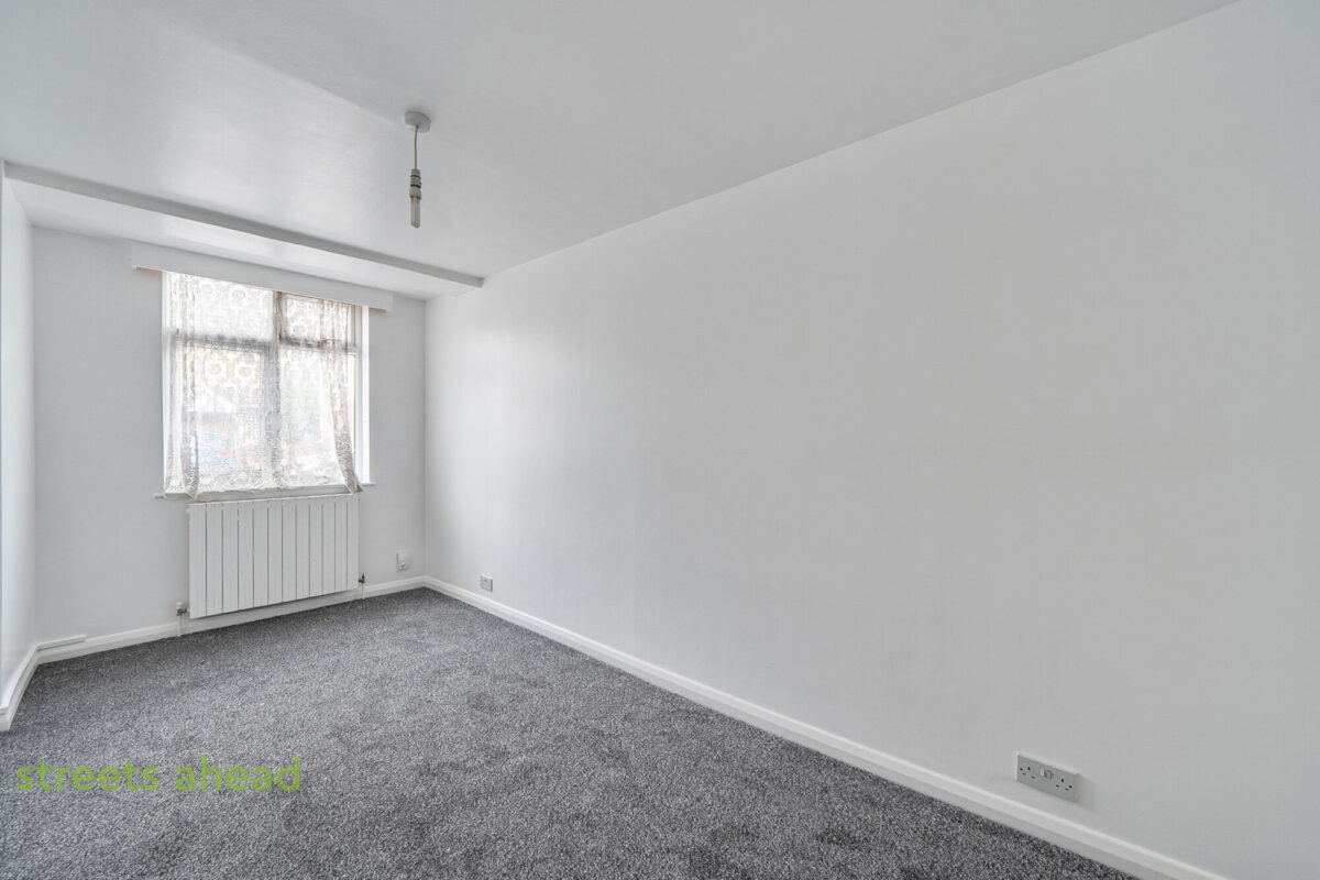 snwsah_tho230121_img_07.jpg Grange Road, Thornton Heath, CR7, photo 8