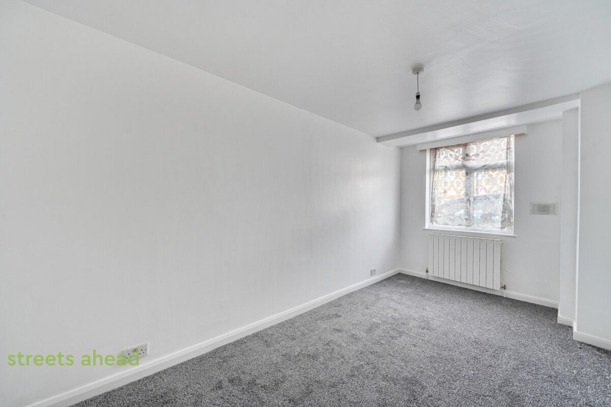 snwsah_tho230121_img_08.jpg Grange Road, Thornton Heath, CR7, photo 9