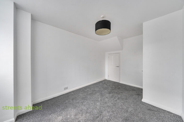 snwsah_tho230121_img_13.jpg Grange Road, Thornton Heath, CR7, photo 14