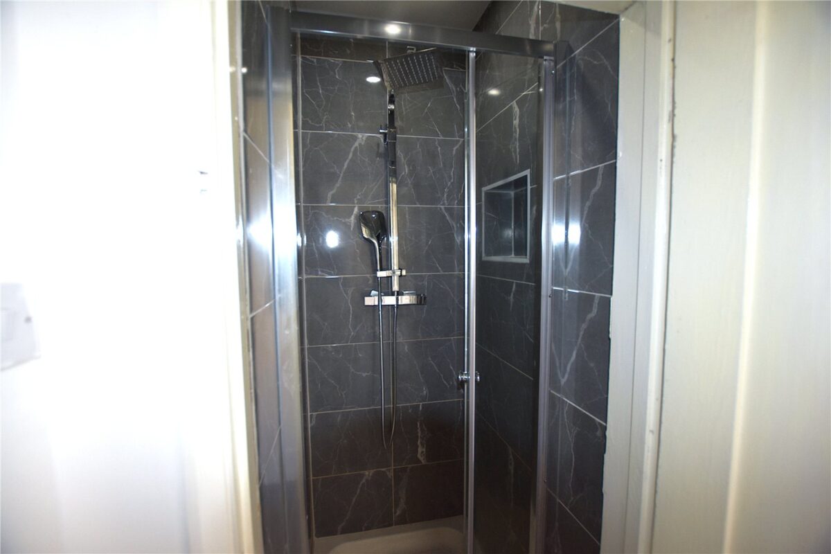snwsah_tho250219_l_img_04.jpg Brook Road, Thornton Heath, CR7, photo 5