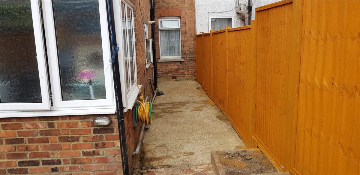 snwsah_tho250219_l_img_11.jpg Brook Road, Thornton Heath, CR7, photo 12