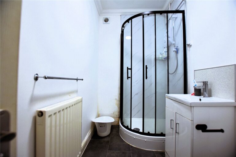 snwsah_tho260174_l_img_02.jpg Brigstock Road, Thornton Heath, CR7, photo 3