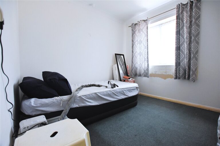 Mayday Road, Thornton Heath, CR7, photo 7