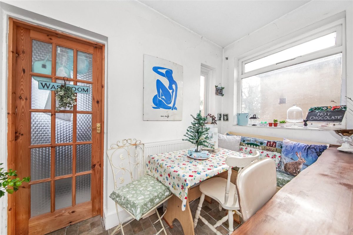 thosah add230962 img 06