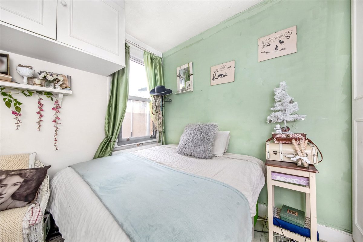 thosah add230962 img 07