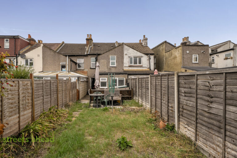 thosah_add250221_img_18.jpg Dennett Road, Croydon, CR0, photo 19
