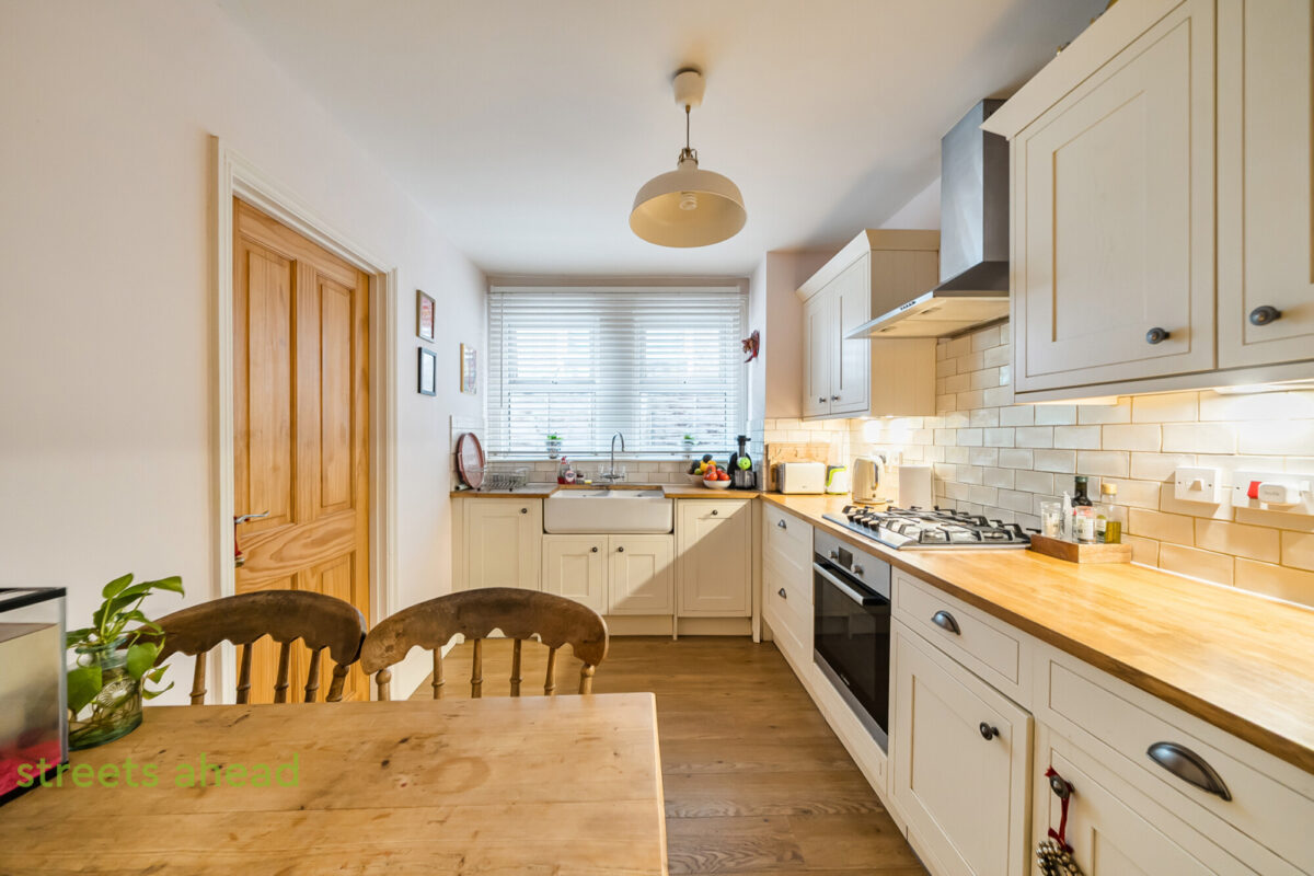 thosah crp170530 img 16