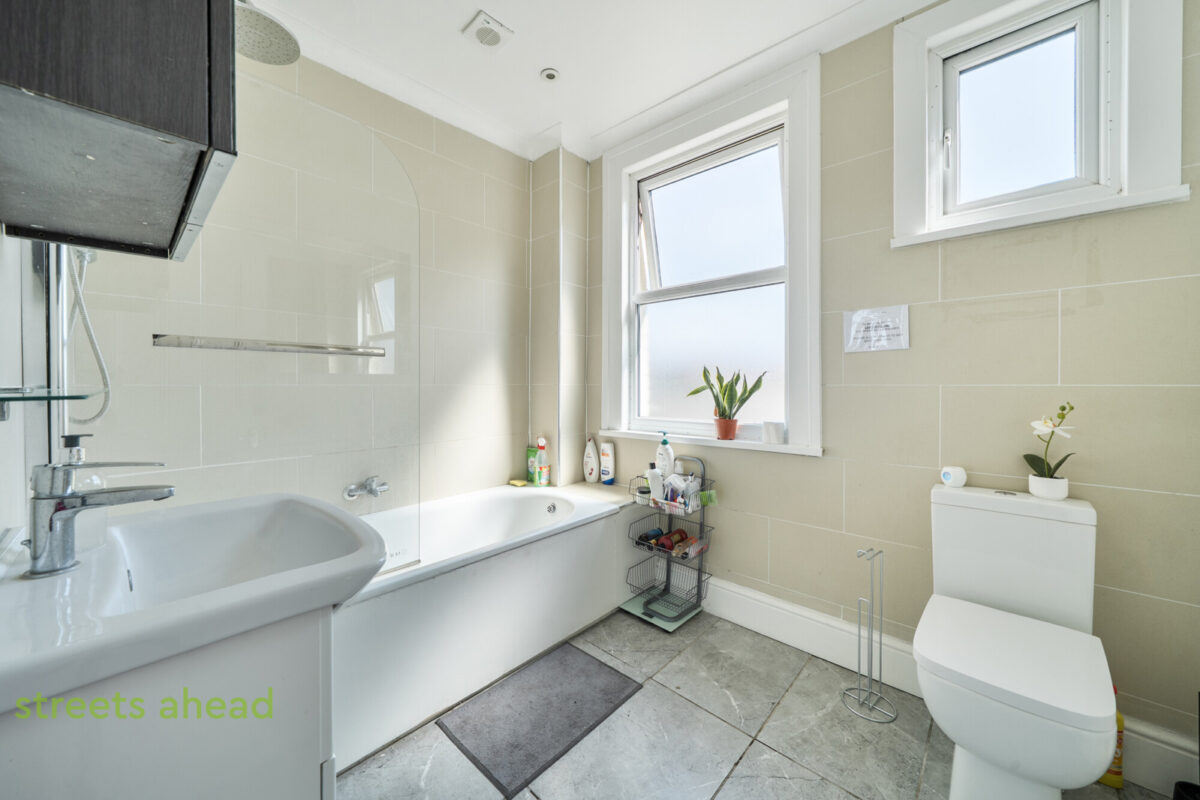 Elliott Road, Thornton Heath, CR7, photo 5