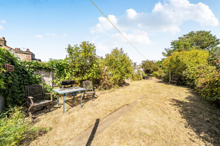thosah_crp260288_img_02.jpg Ingram Road, Thornton Heath, CR7, photo 3