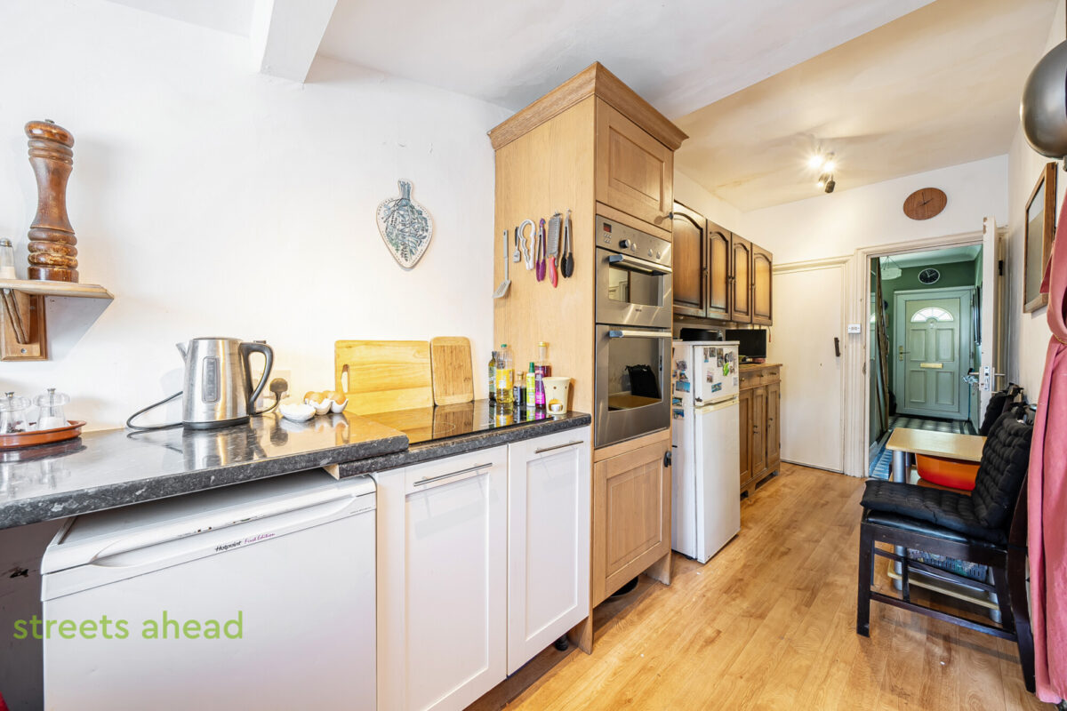 thosah_crp260288_img_06.jpg Ingram Road, Thornton Heath, CR7, photo 7