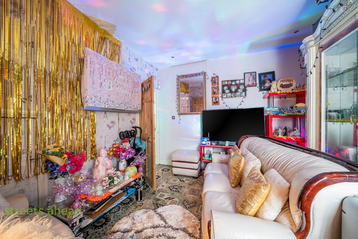 thosah scr250463 img 01